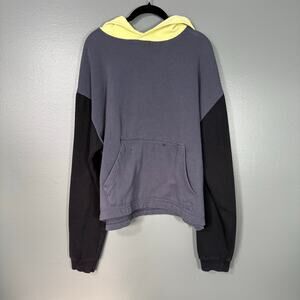 Urban Outfitters Gray Colorblock Sweatshirt - Size Medium - Oversized Hoodie